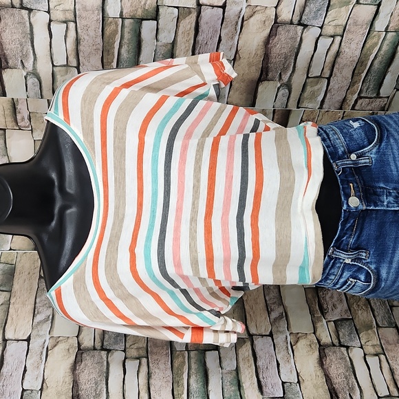 A'gaci Striped Crop Top - Picture 3 of 7